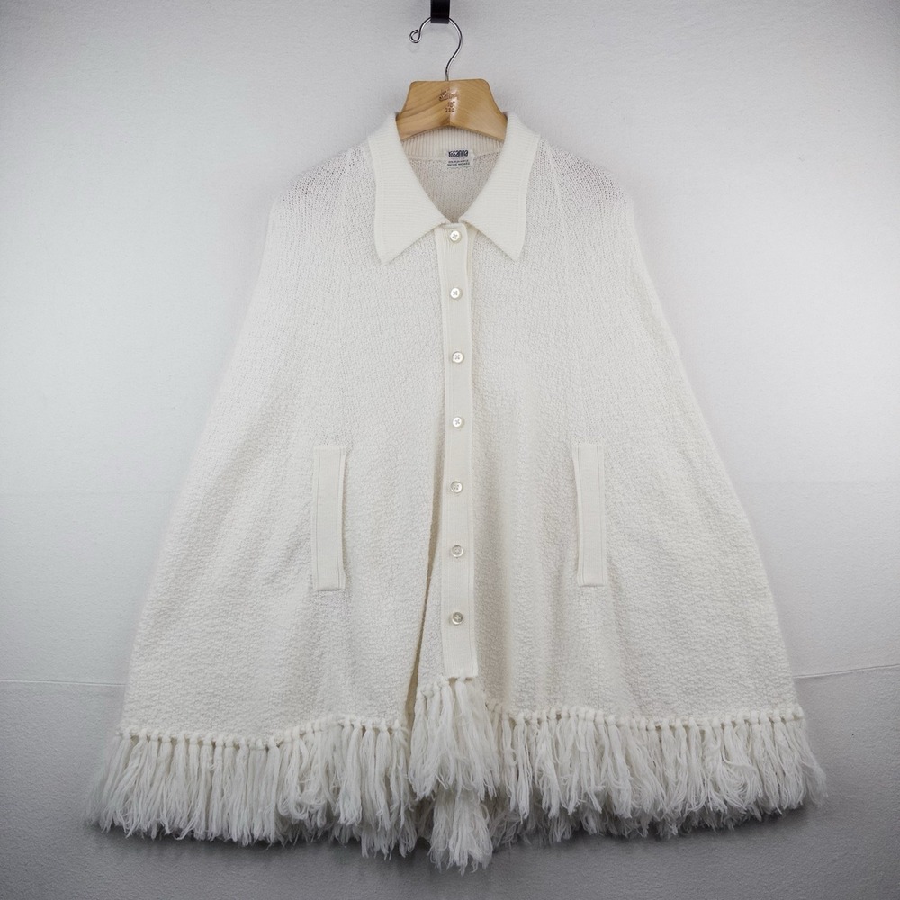 60's Vtg Rosanna "Wintuk" Cream Knit Fringe Button Front Cape Sweater One Size